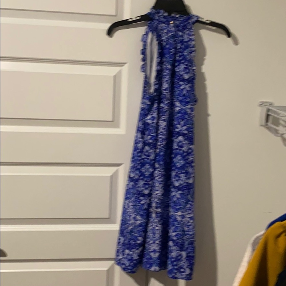 Dress - Picture 3 of 5